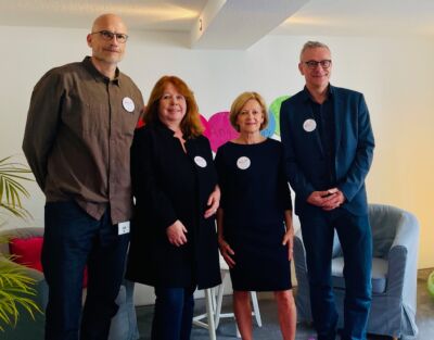 Die Menschen hinter Aufwind!: Dirk Wingertszahn, Sabine Brütting, Dr. Gabriele Sophia Volmer und Dr. Bernd Oliver Maier (v.l.n.r.).