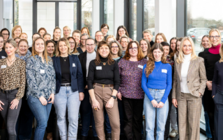 Gruppenbild der Teilnehmerinnen des zweiten Netzwerktreffens.